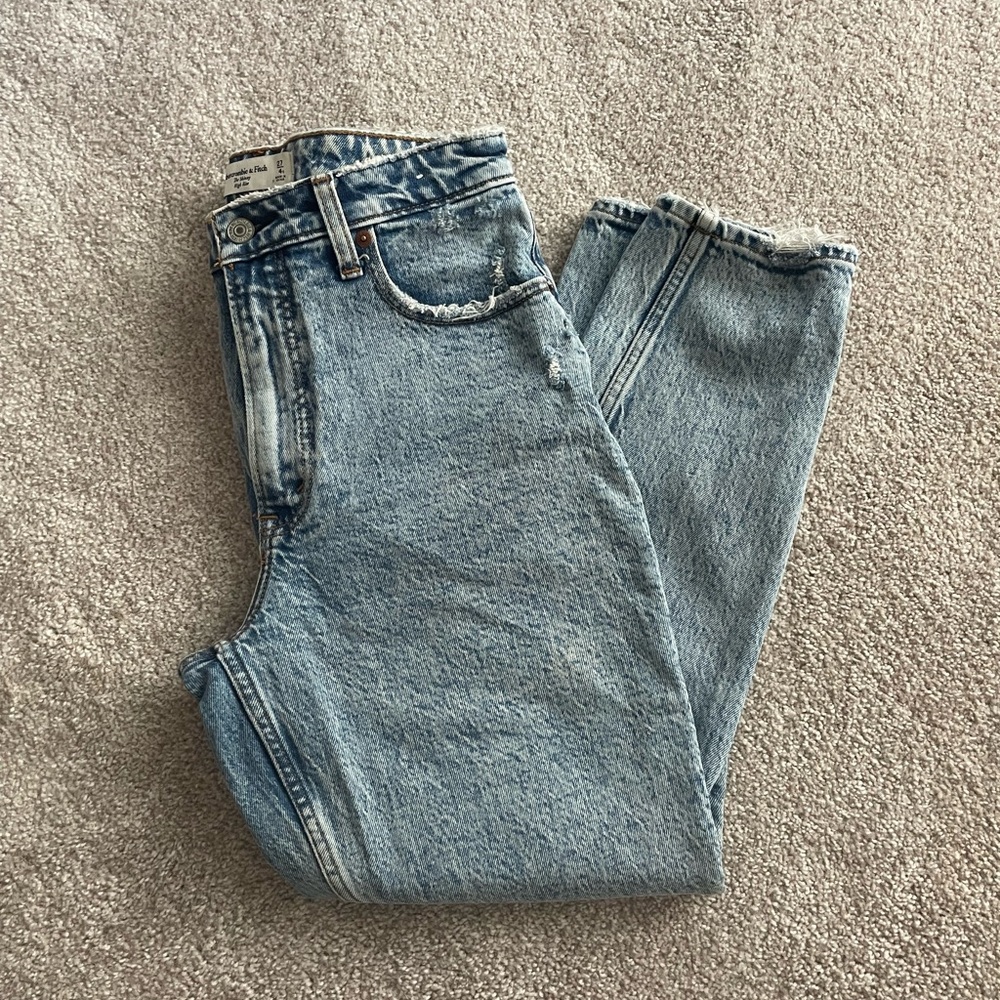 Abercrombie Curve Love - skinny, high rise, 4s